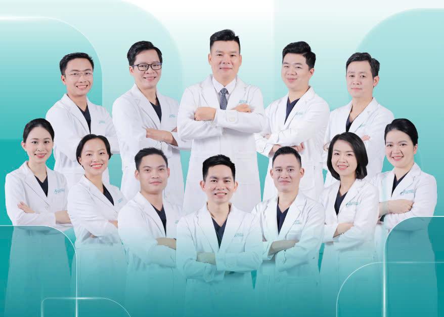 doi ngu bac si Đội ngũ bác sĩ Nha khoa Quốc Tế Việt Pháp